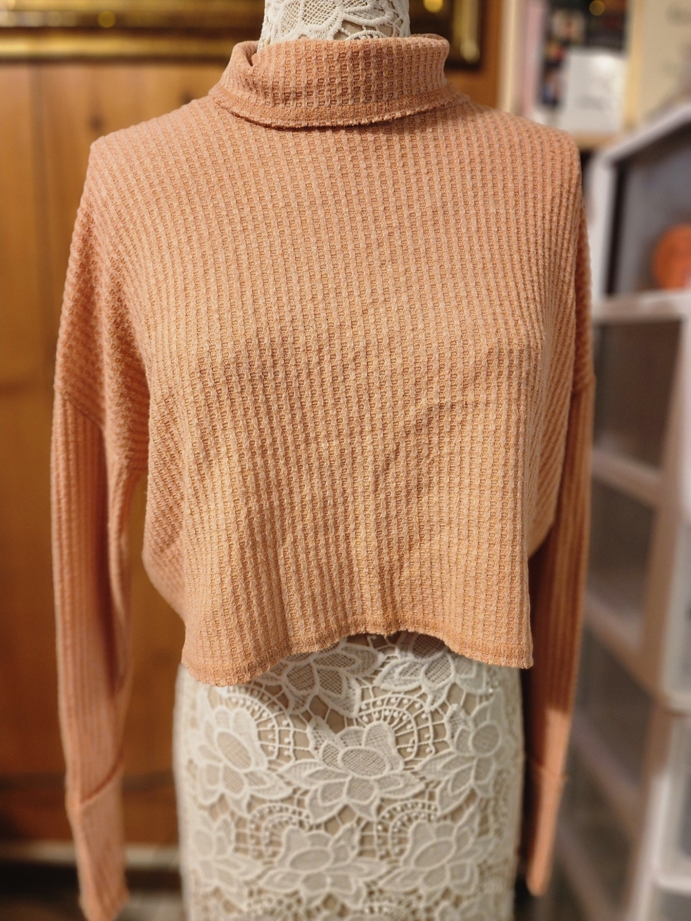 Women's Cropped Turtleneck Sweater - Peach